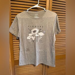 SHEIN Gray Floral Print Tee